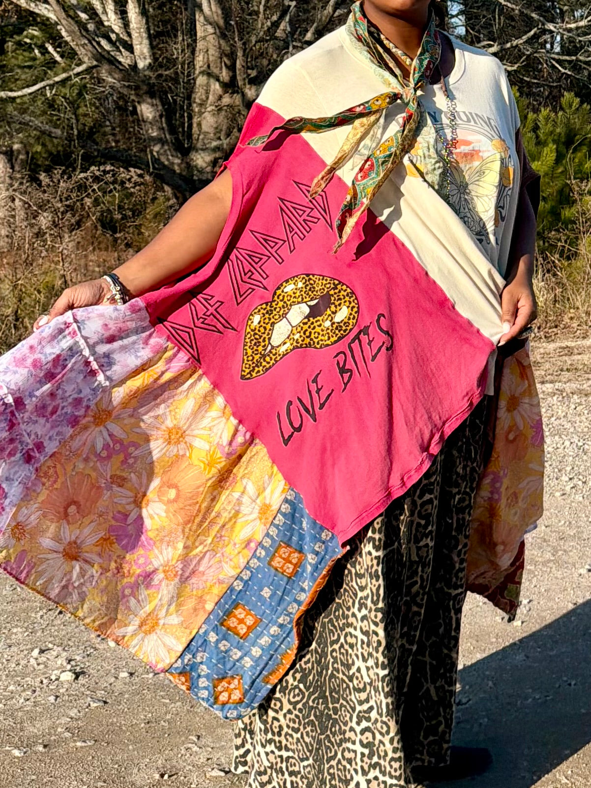 Small-3XL Easy Going/Def Leppard/Pink Floyd Trio Tee