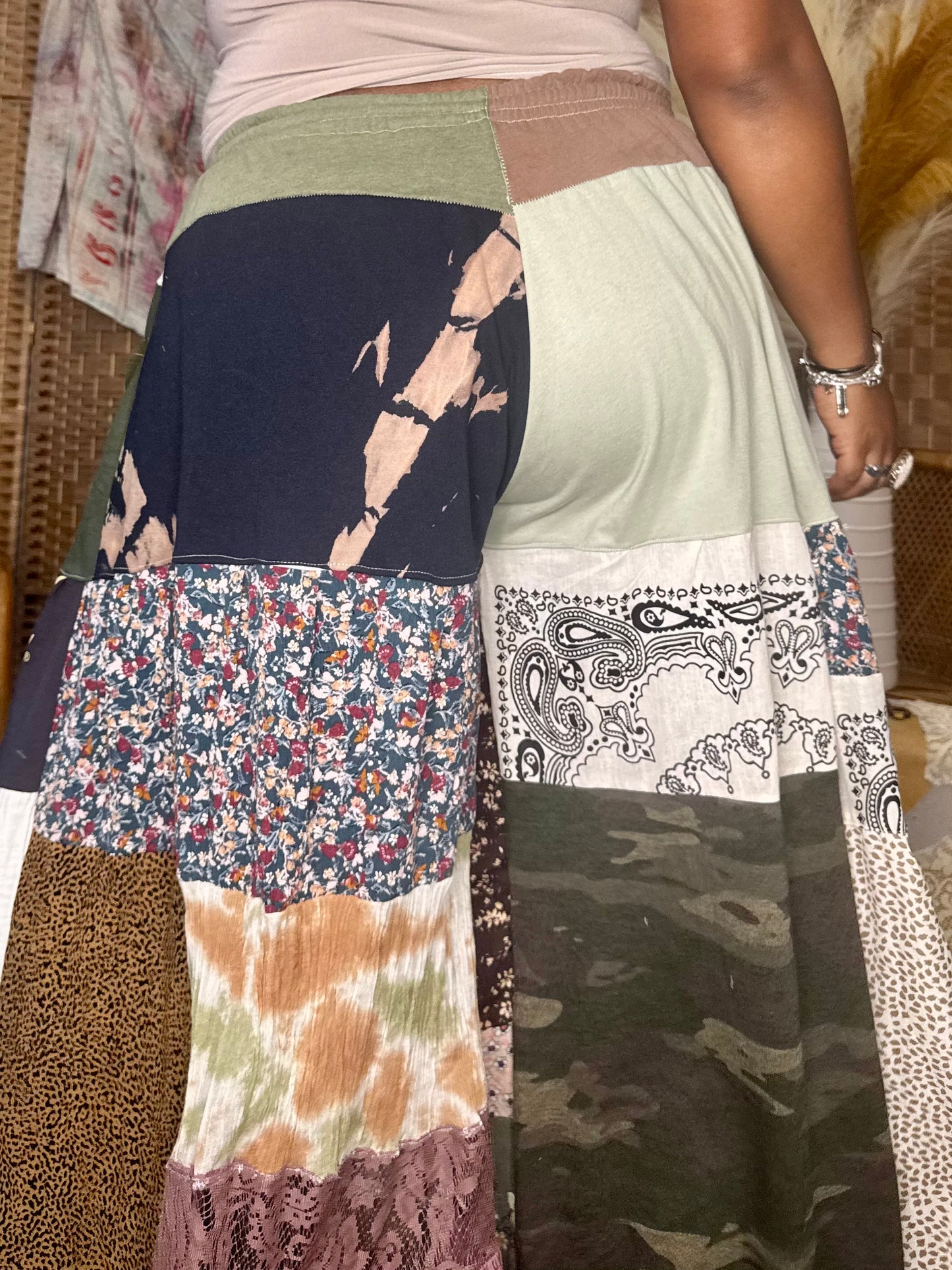 Extra Small- Extra Large Cola Luxury Sweatpants