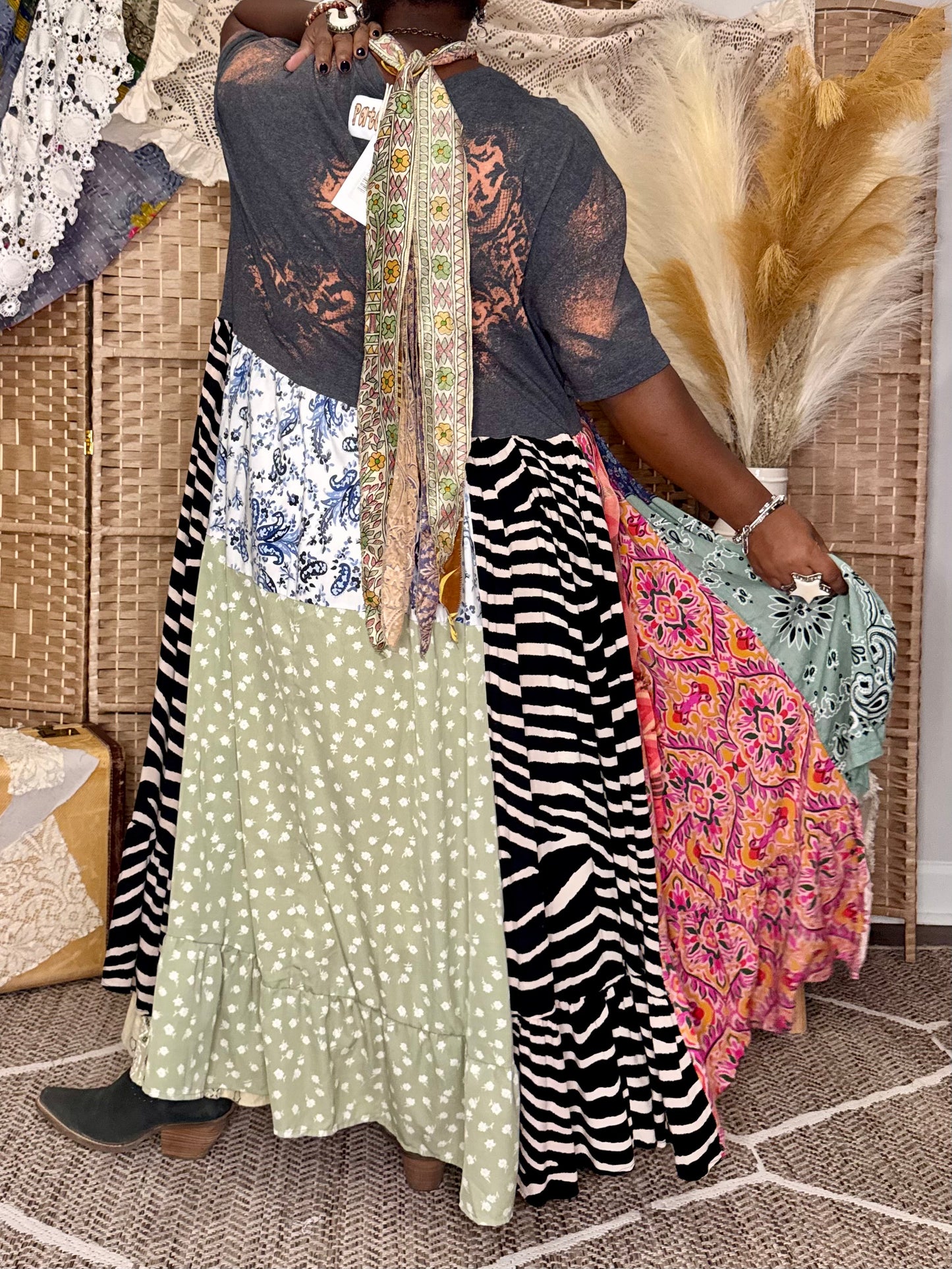 Medium-3XL Vintage Maxi Tee