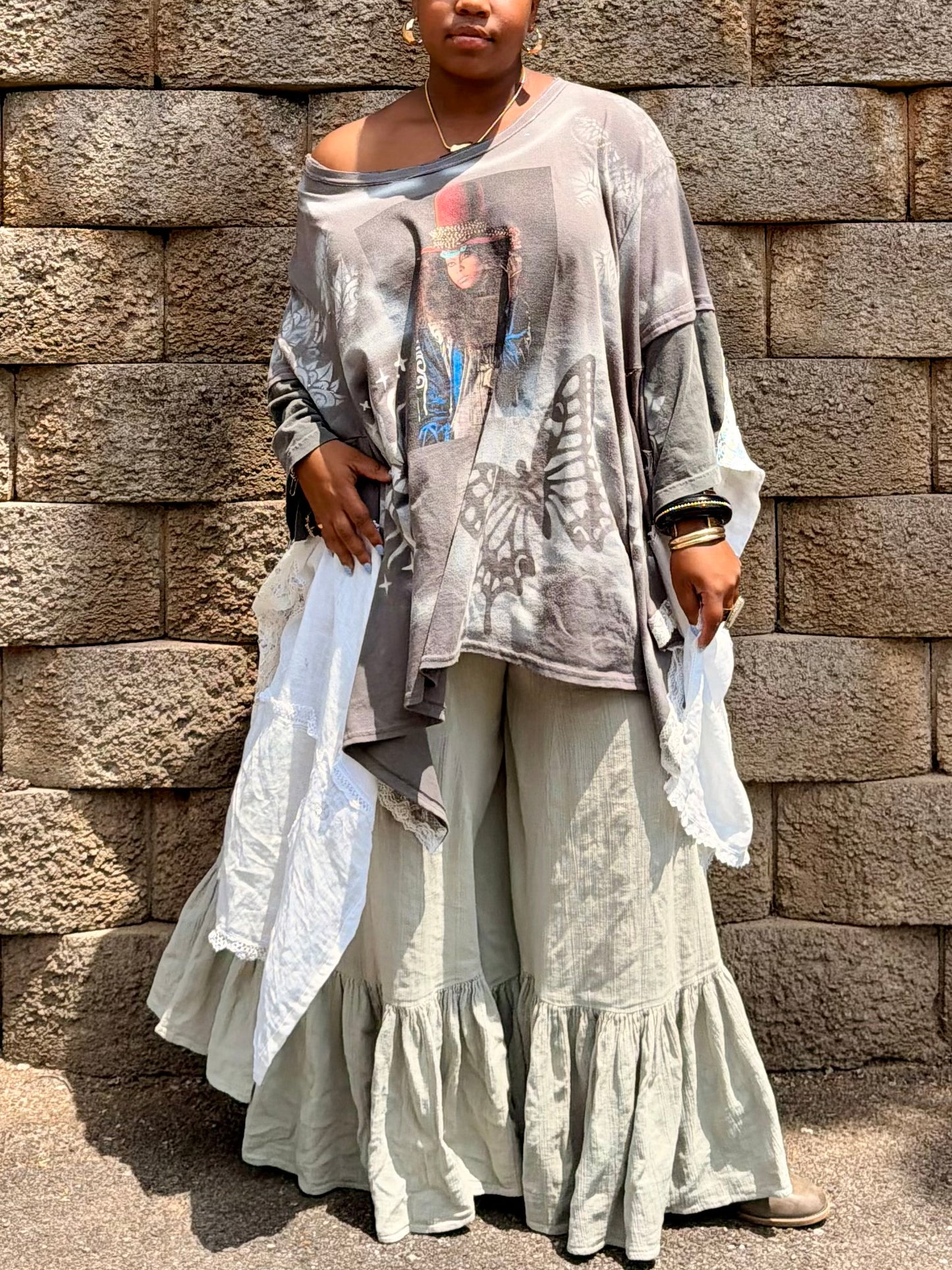 Extra Large-5XL Erykah Badu Swing Tee