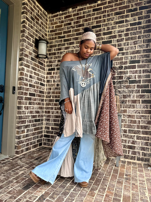 Extra Large-4XL Freedom High Low Swing Tee