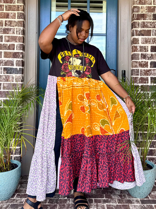 Medium-1XL Guns N Roses Maxi Tee