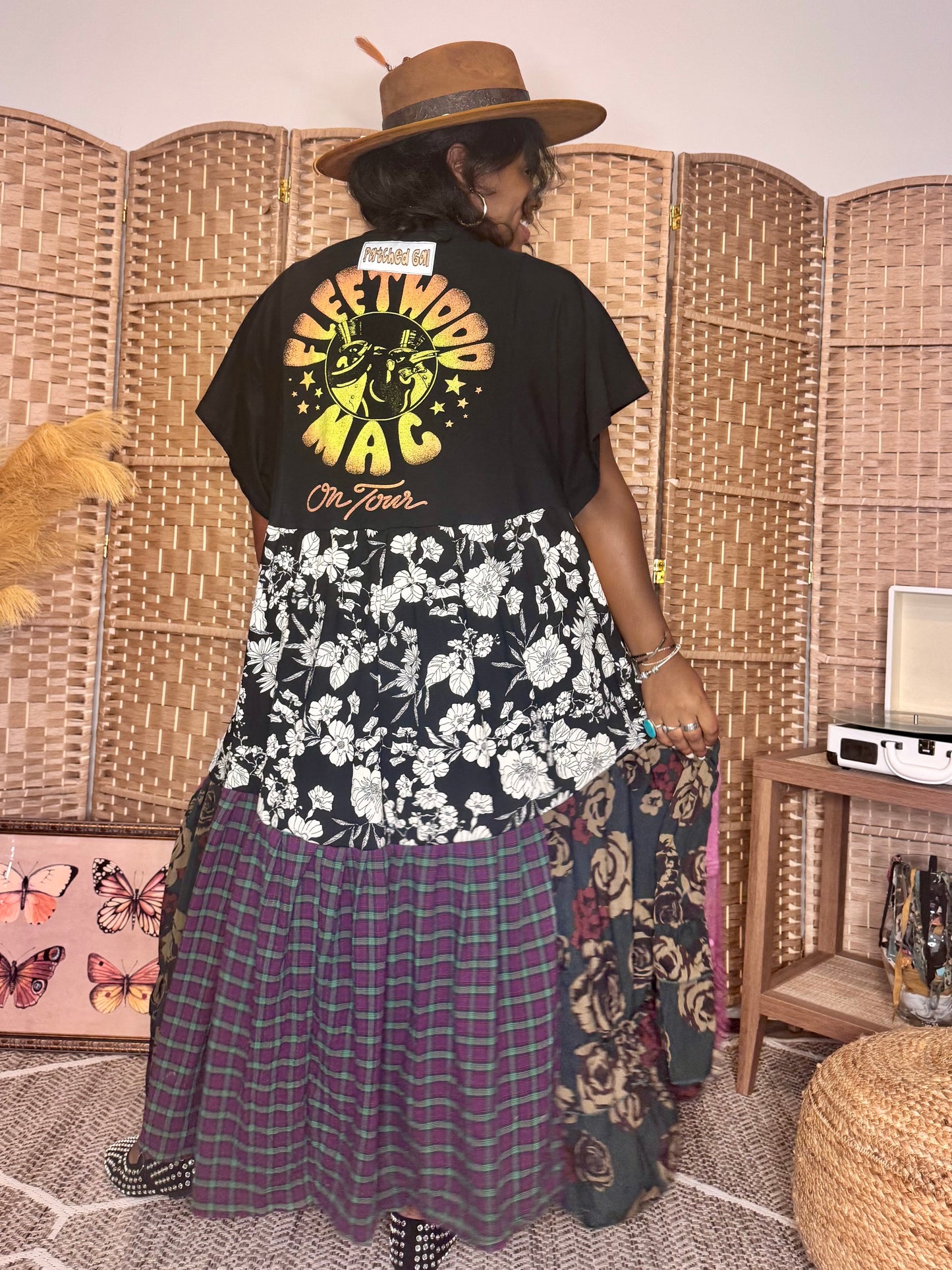 XXS-1XL Fleetwood Mac High Low Swing Tee