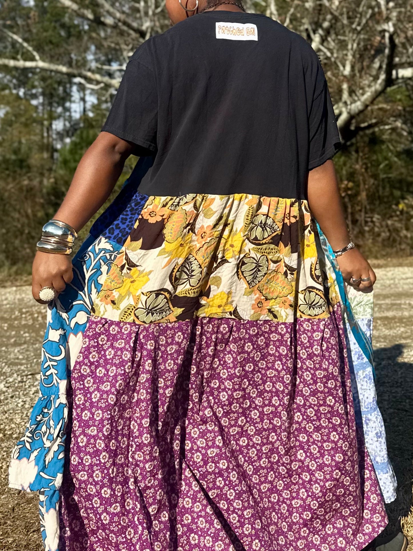 Medium-2XL Nirvana Maxi Tee