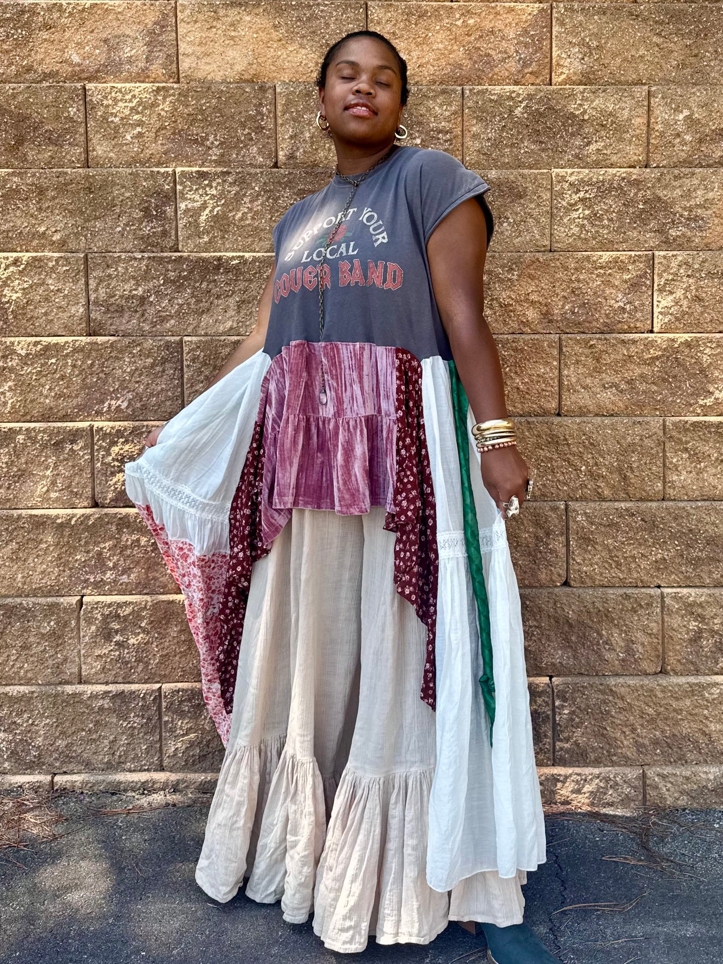 Medium-2XL Support Your Local Cover Band Maxi Tee