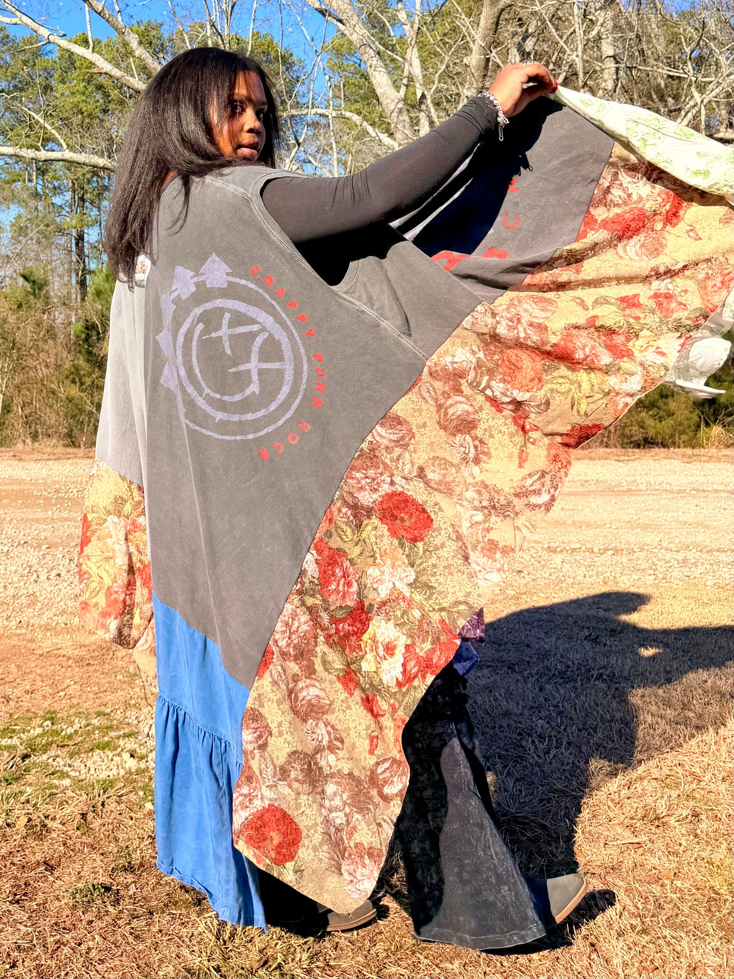 Large-4XL Blink/Nirvana Duo Tee