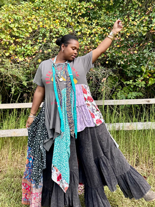 Large-2XL Fleetwood Mac Maxi Tee