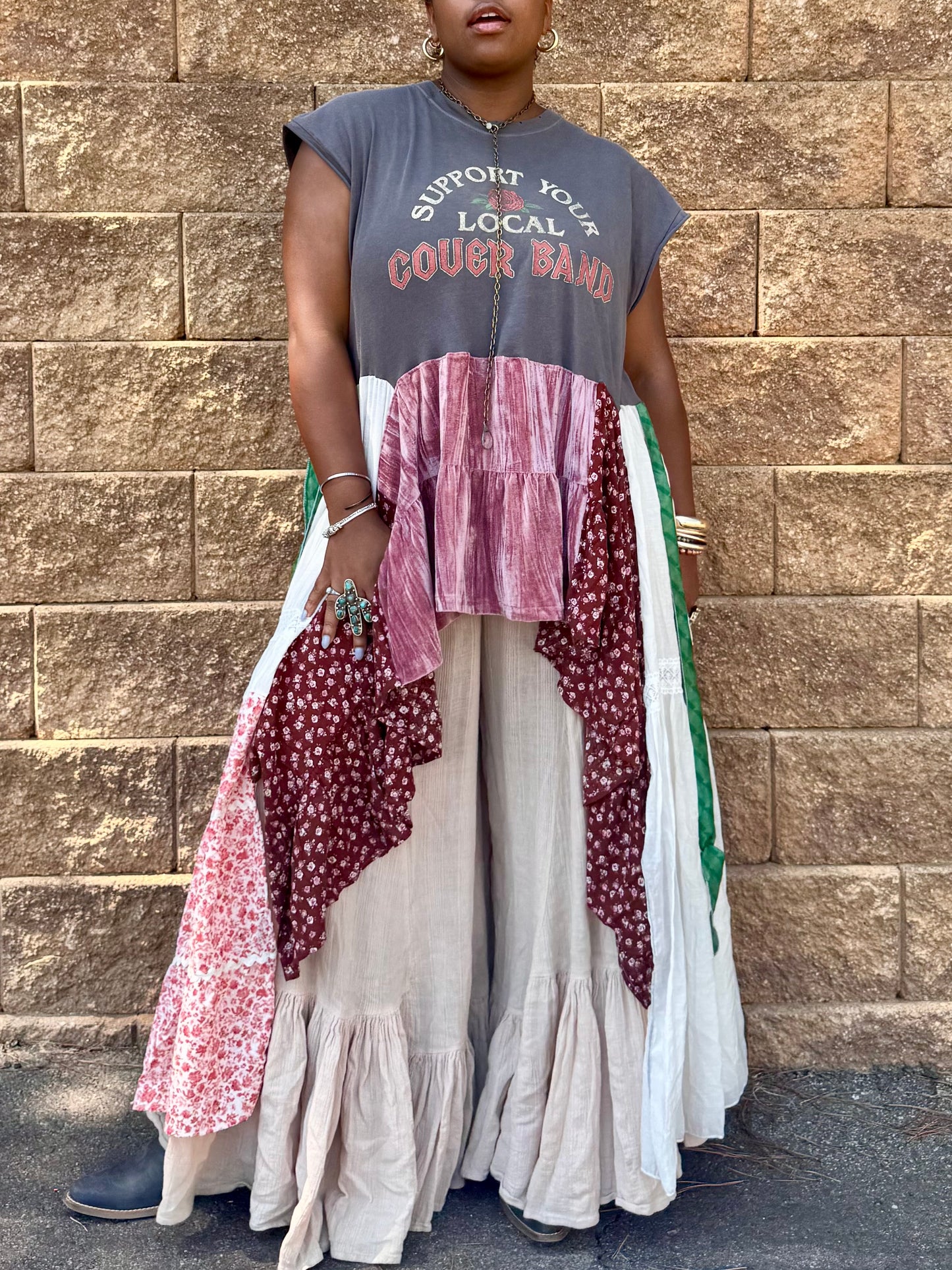 Medium-2XL Support Your Local Cover Band Maxi Tee