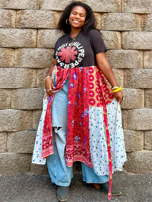 Extra Small-Large Red Hot Chili Peppers Maxi Tee