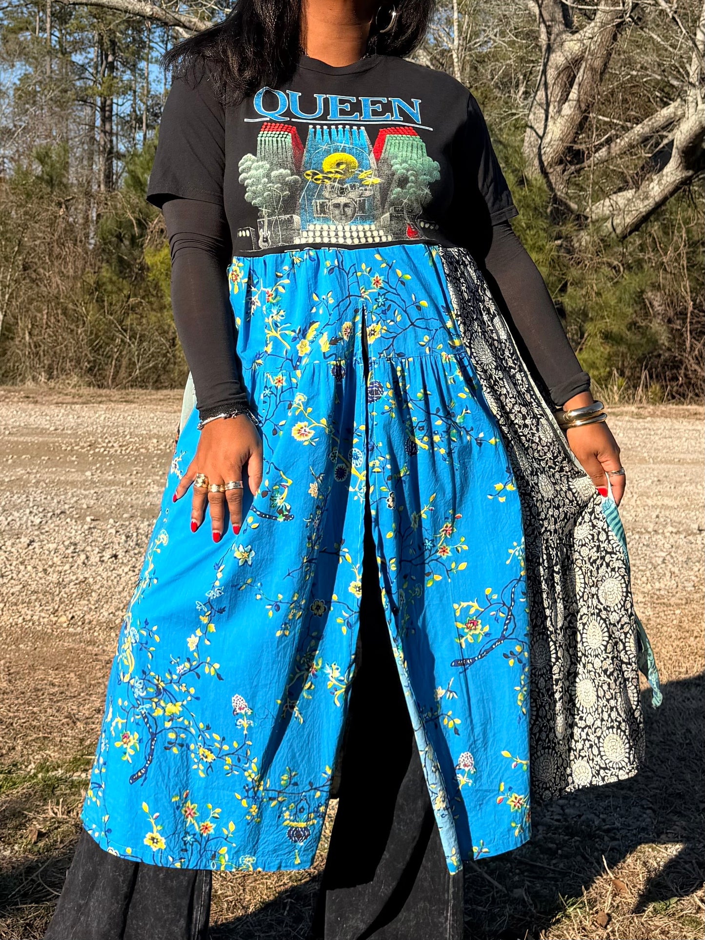 XXS- Medium Queen Maxi Tee