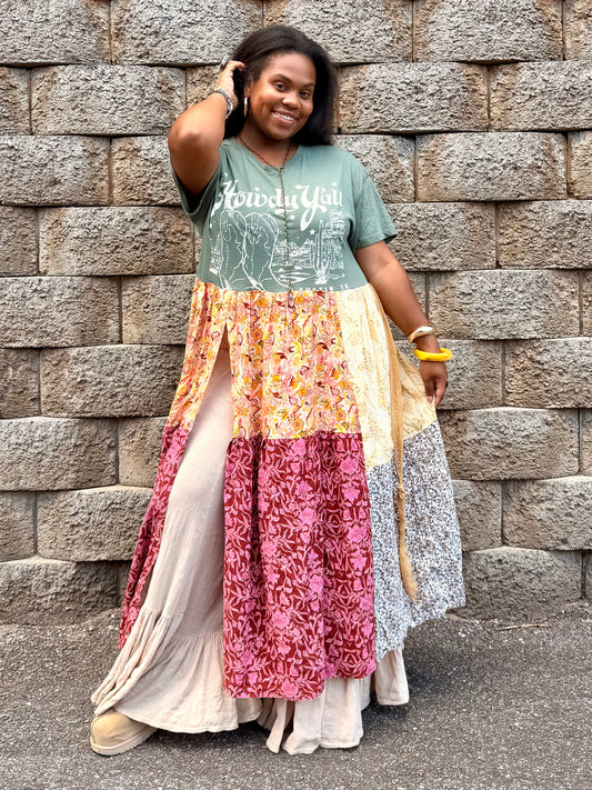 Extra Small-Extra Large Howdy Maxi Tee