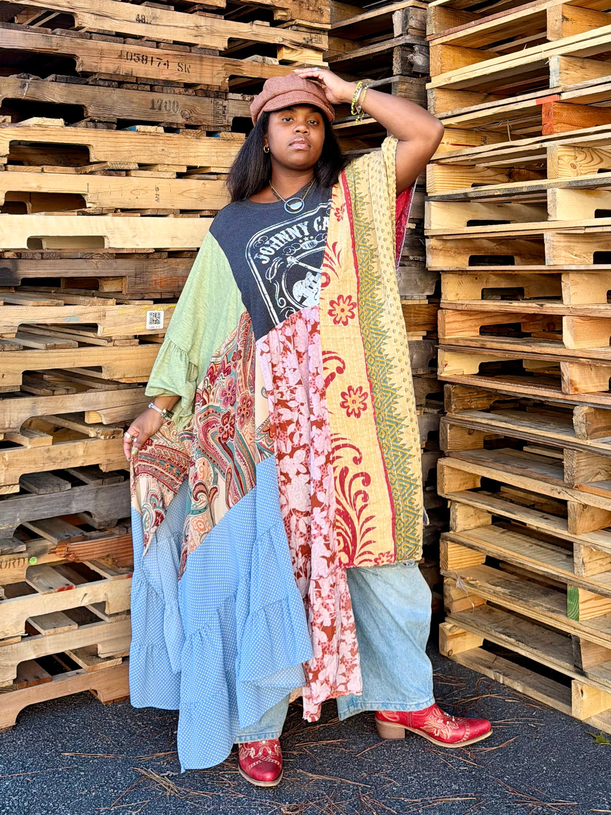 Medium-2XL Johnny Cash Kaftan Maxi Tee
