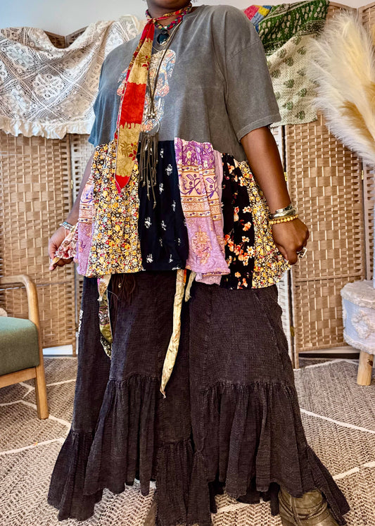 XXS-Extra Large Skull Midi Tee