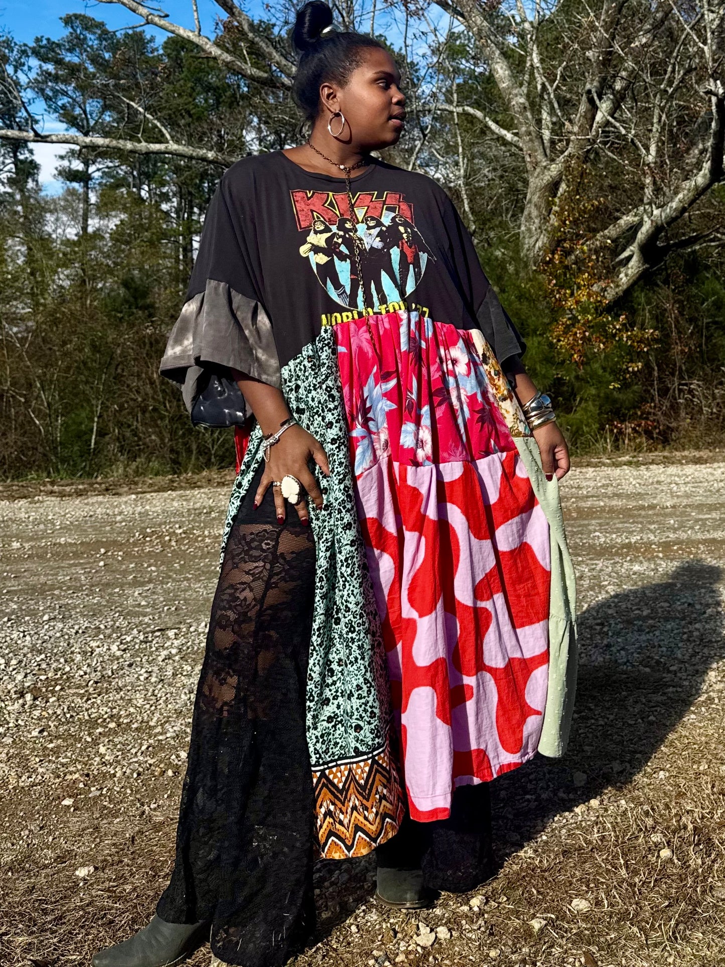 Large-3XL KISS Maxi Tee