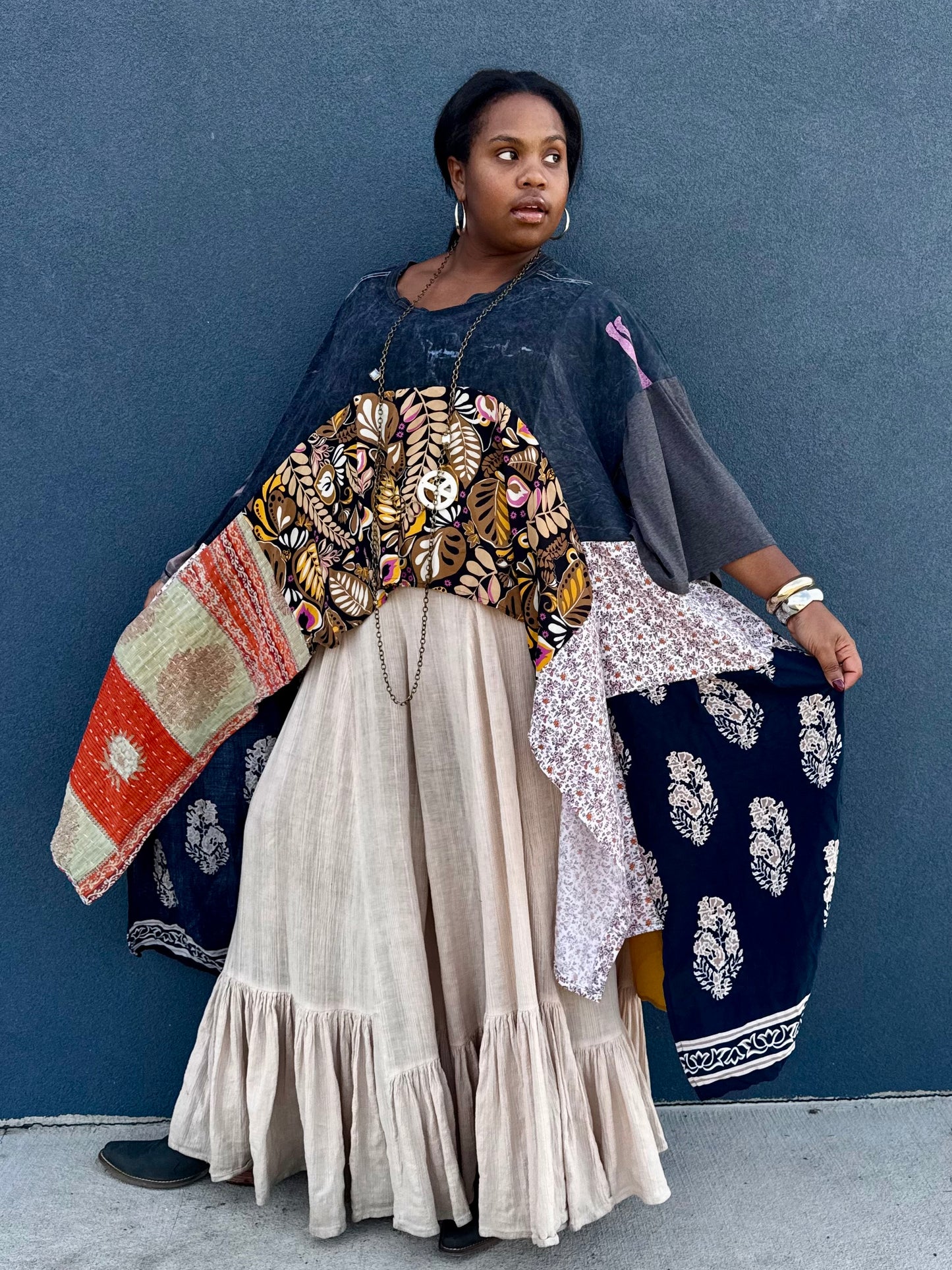 Small-2XL Pink Floyd Maxi Tee