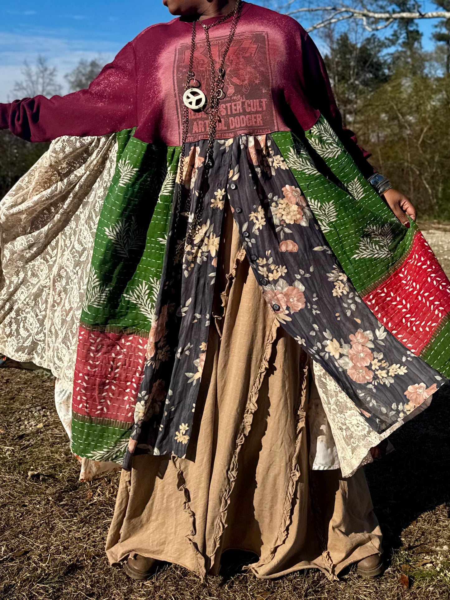 Medium-3XL KISS Crewneck Maxi Tee