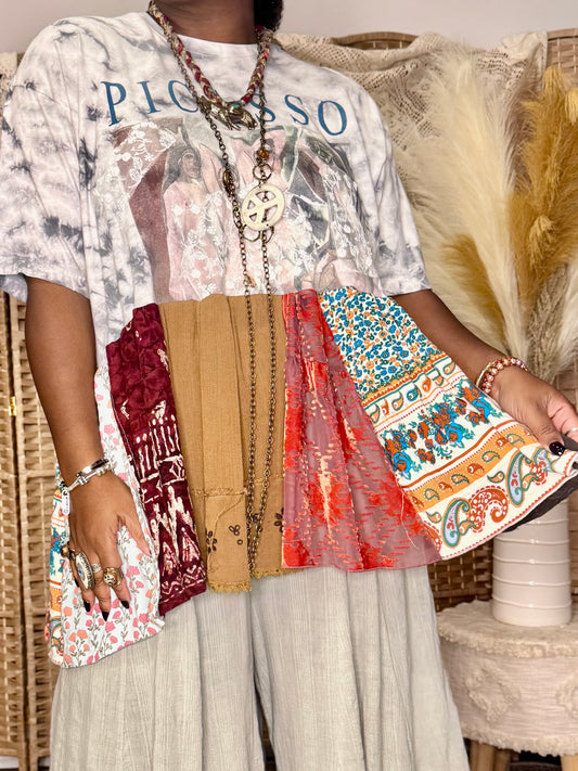 Extra Small-Extra Large Picasso Midi Tee