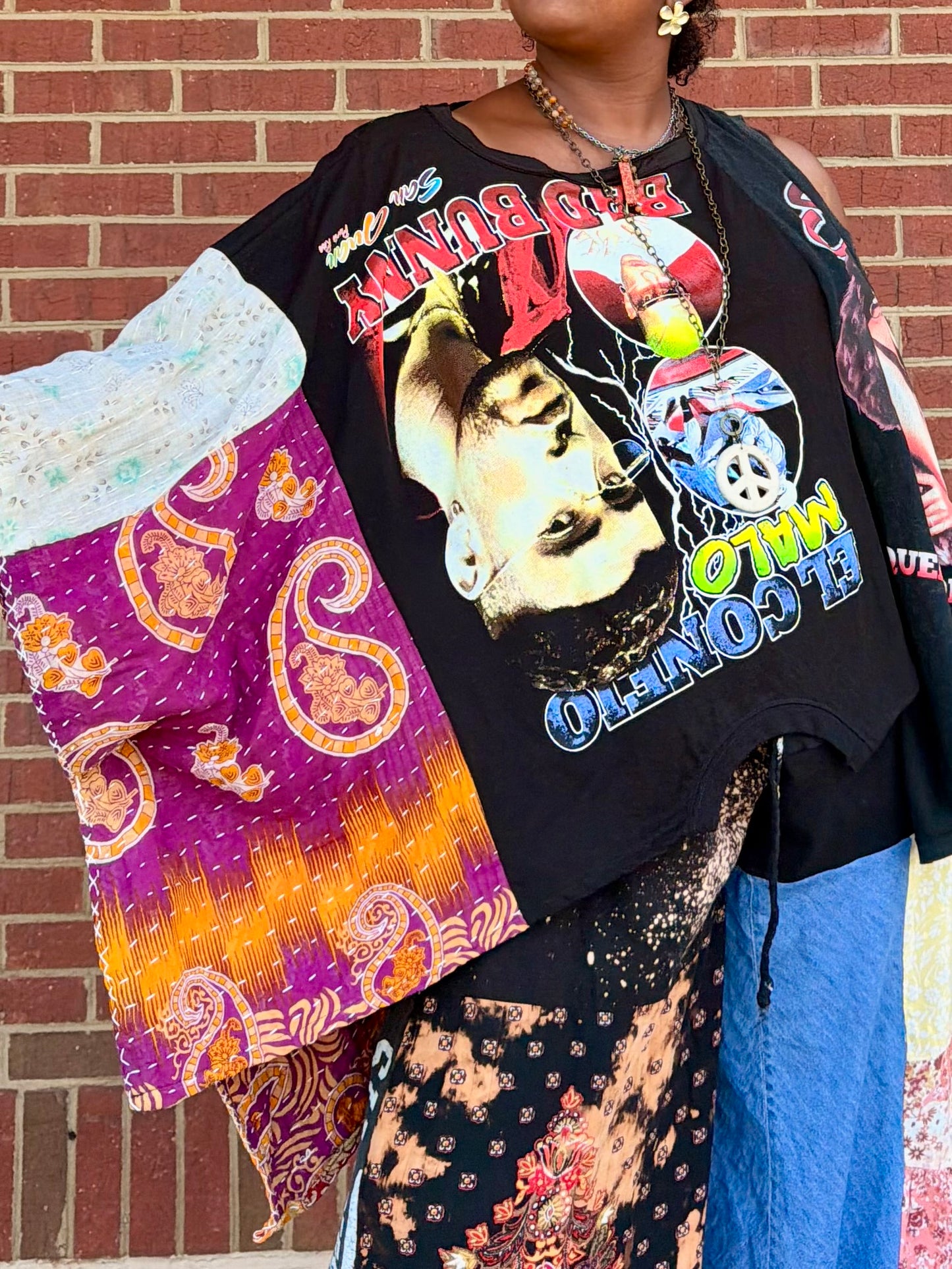 XXS-1XL Selena/Bad Bunny Split Tee