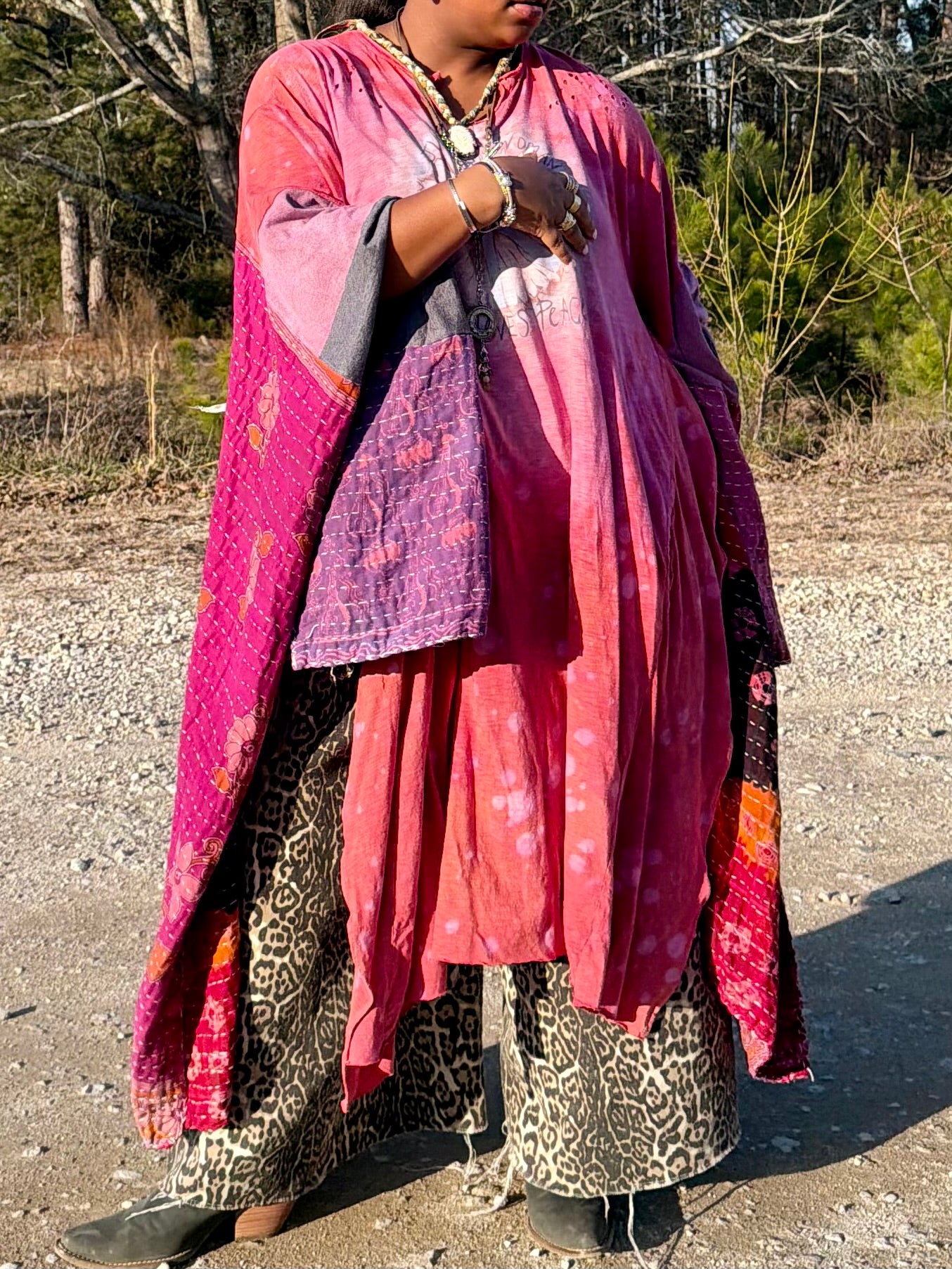 Medium-4XL Peace Swing Maxi Tee