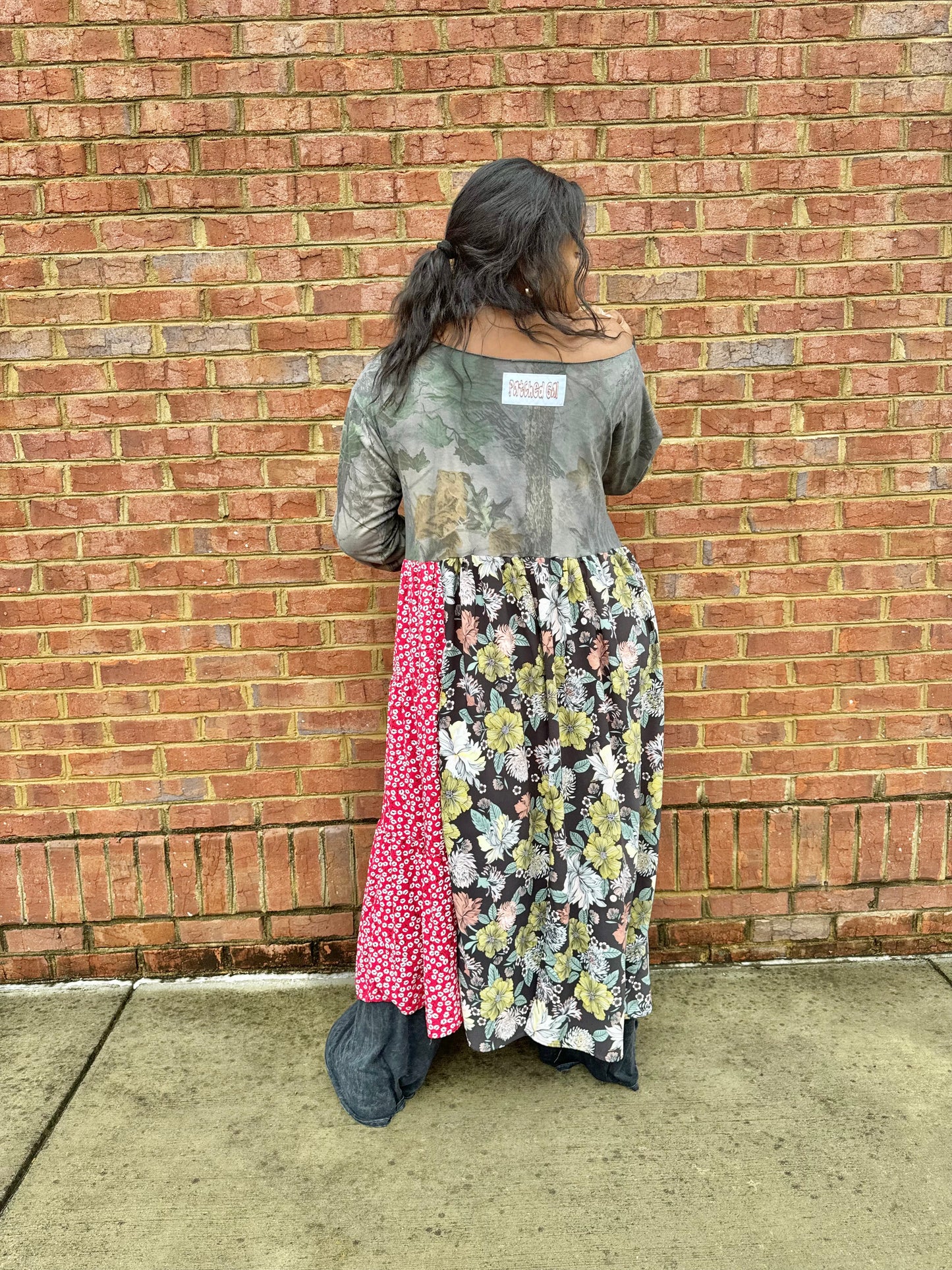 Extra Small- Extra Large Luke Combs Maxi Tee