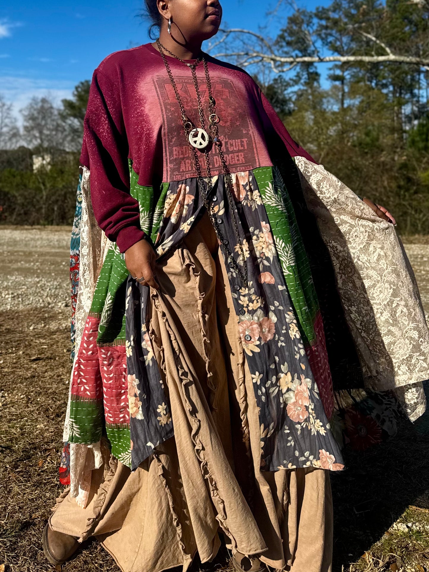 Medium-3XL KISS Crewneck Maxi Tee