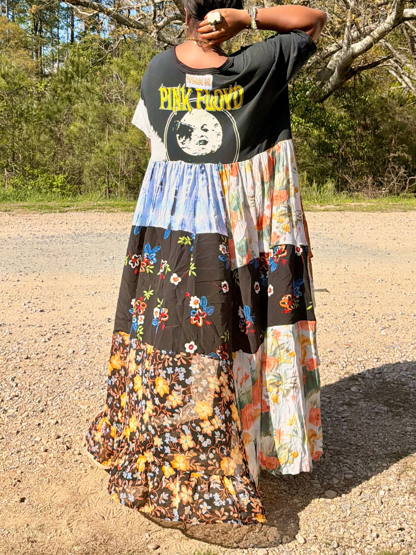Large-2XL Pink Floyd High Low Swing Tee
