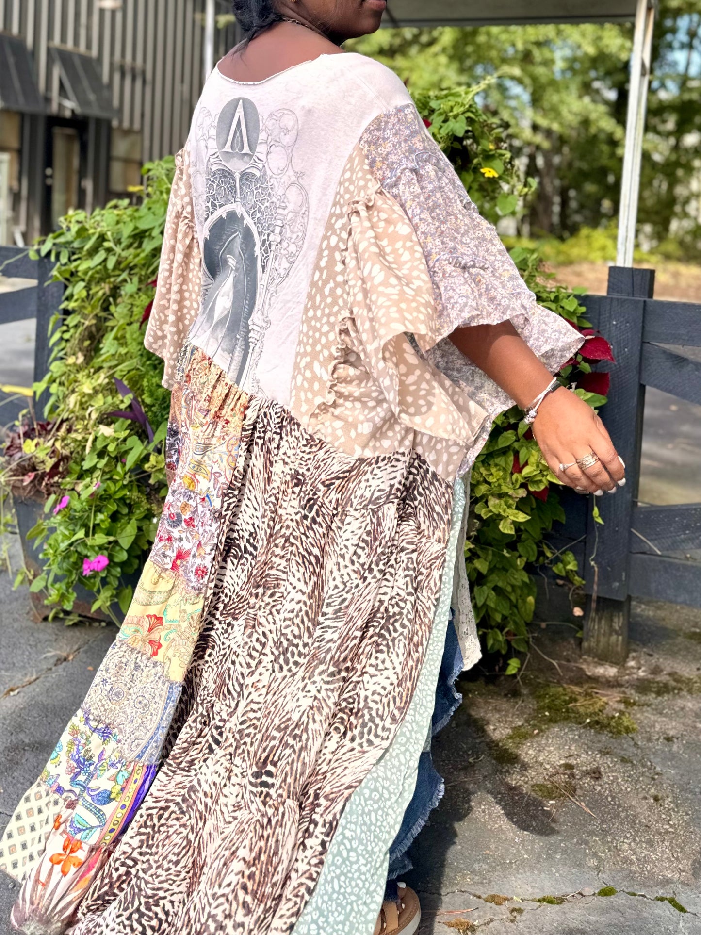 Extra Large- 4XL Greta Van Fleet Kaftan Maxi Tee