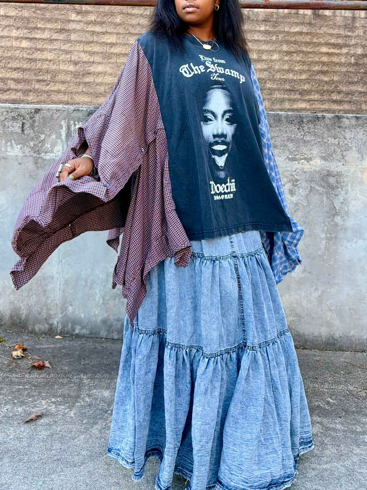 Large-4XL Doechii Poncho Tee