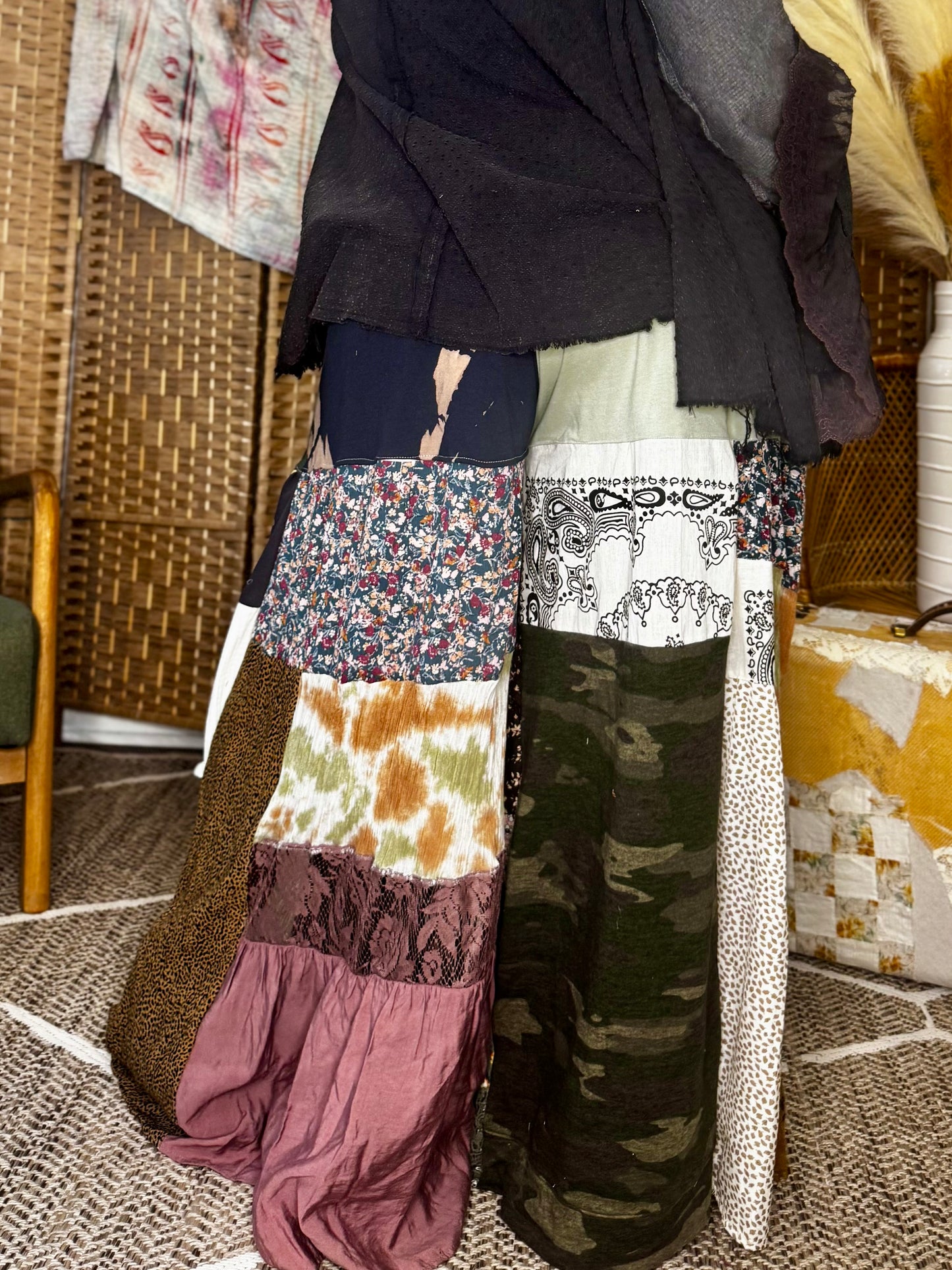 Extra Small- Extra Large Cola Luxury Sweatpants