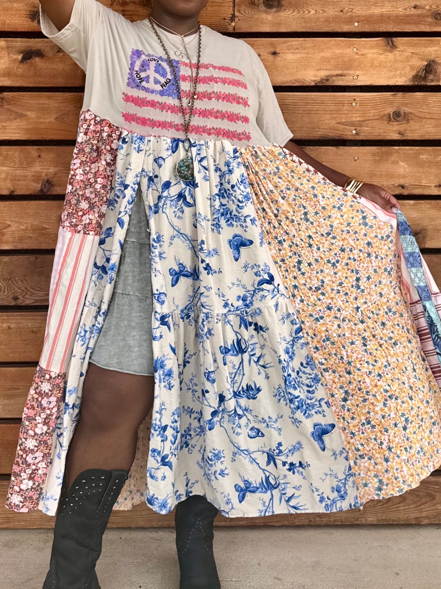 Extra Small-Extra Large Peace Maxi Tee