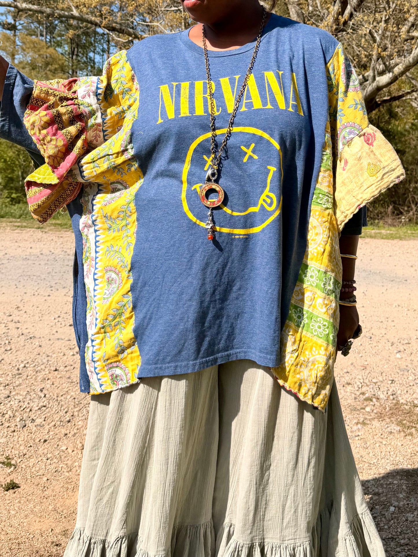XXS-Extra Large Nirvana Ruffle Tee