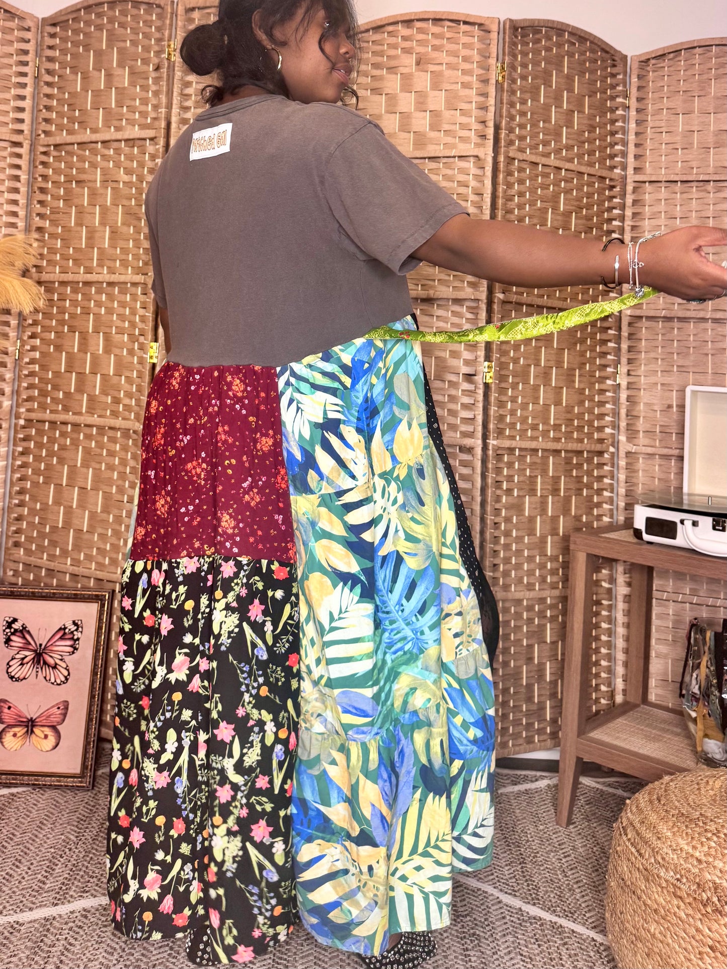 XXS-Extra Large Journey Maxi Tee