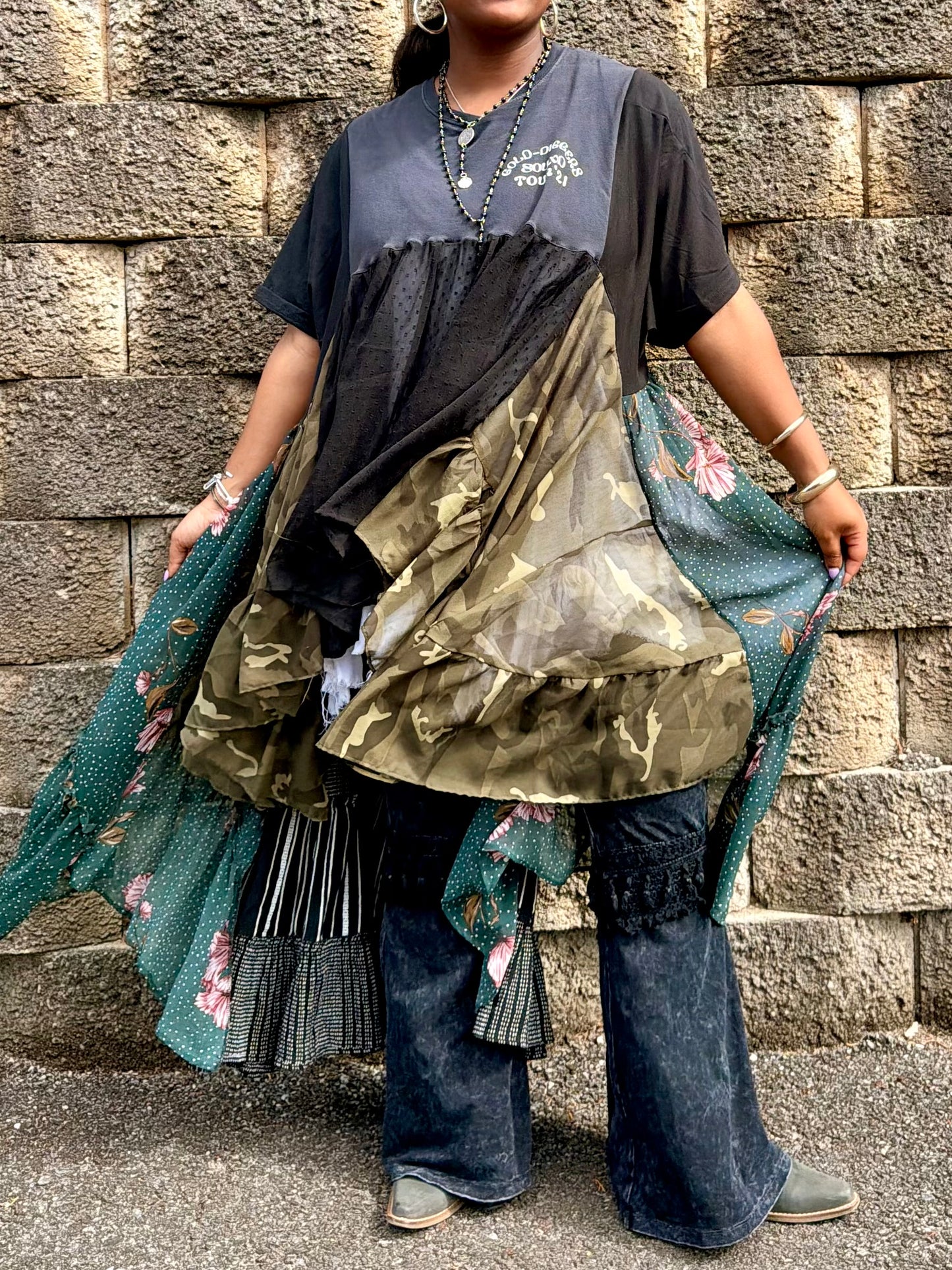 XXS-Large Leon Bridges High Low Swing Tee