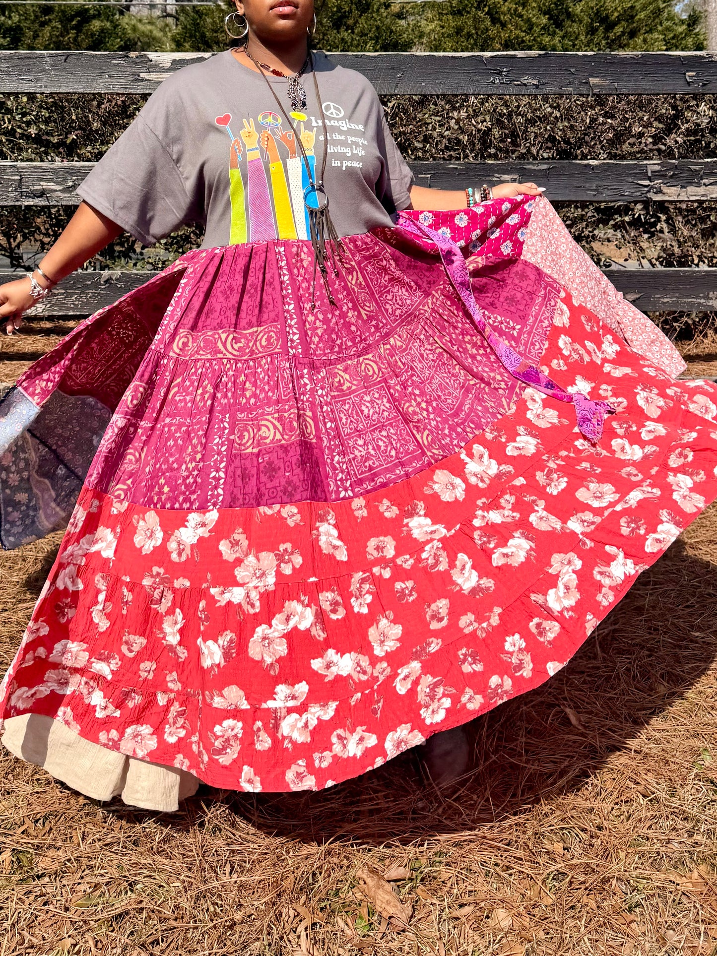 Large-2XL Living Peace Maxi Tee