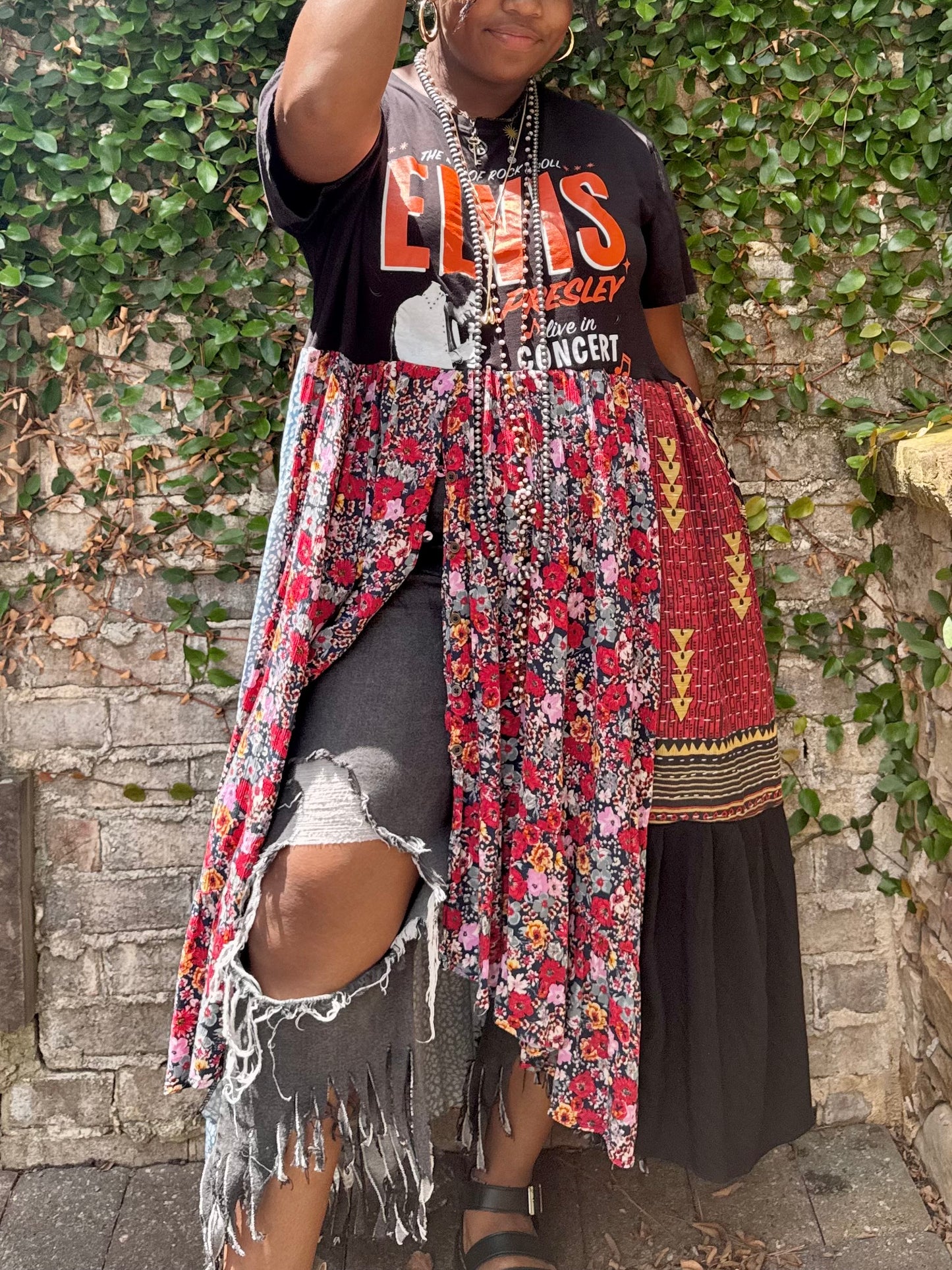 Extra Small-Extra Large Elvis Pressley Maxi Tee