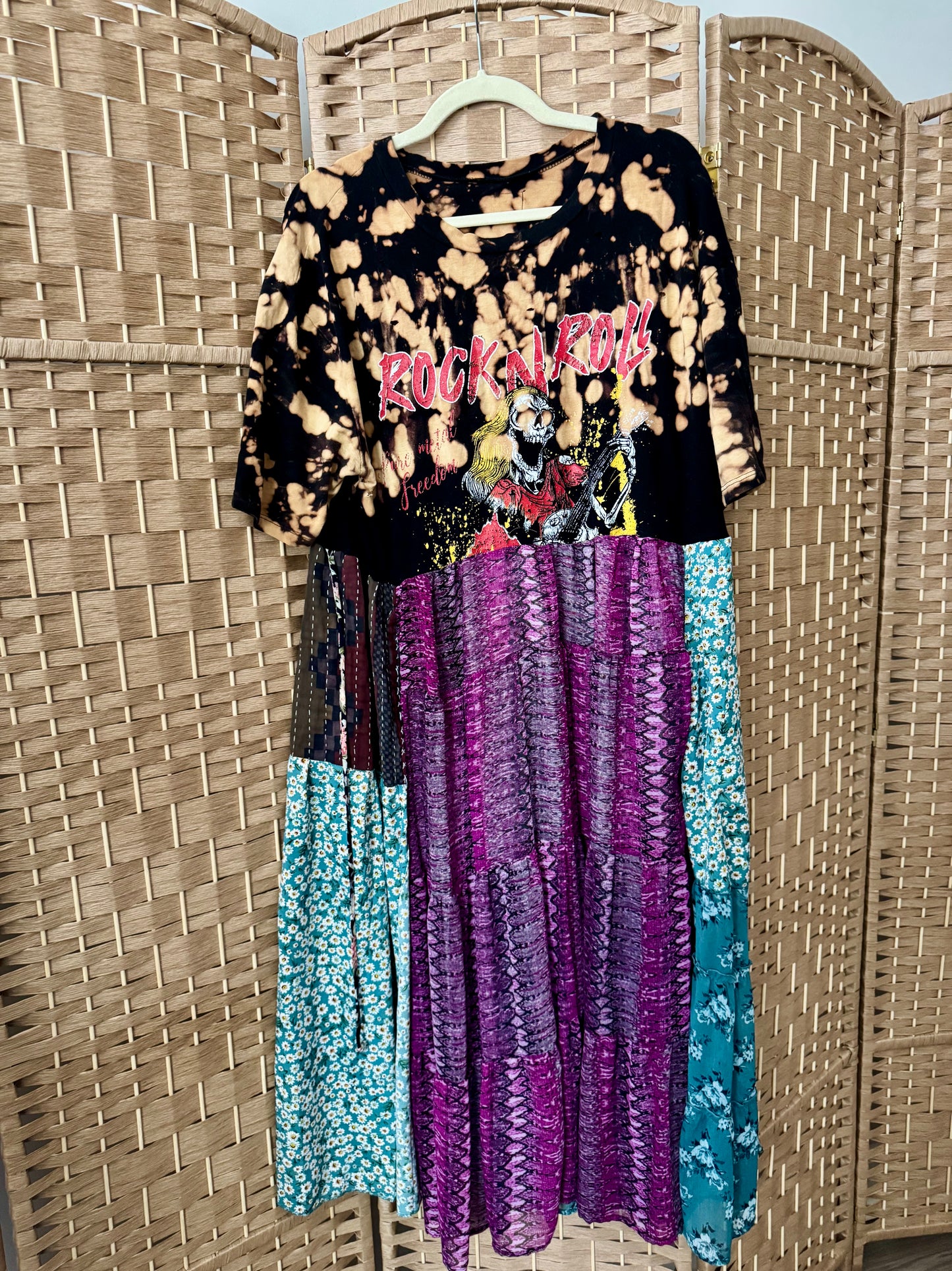 Extra Small-Extra Large Rock N Roll Maxi Tee