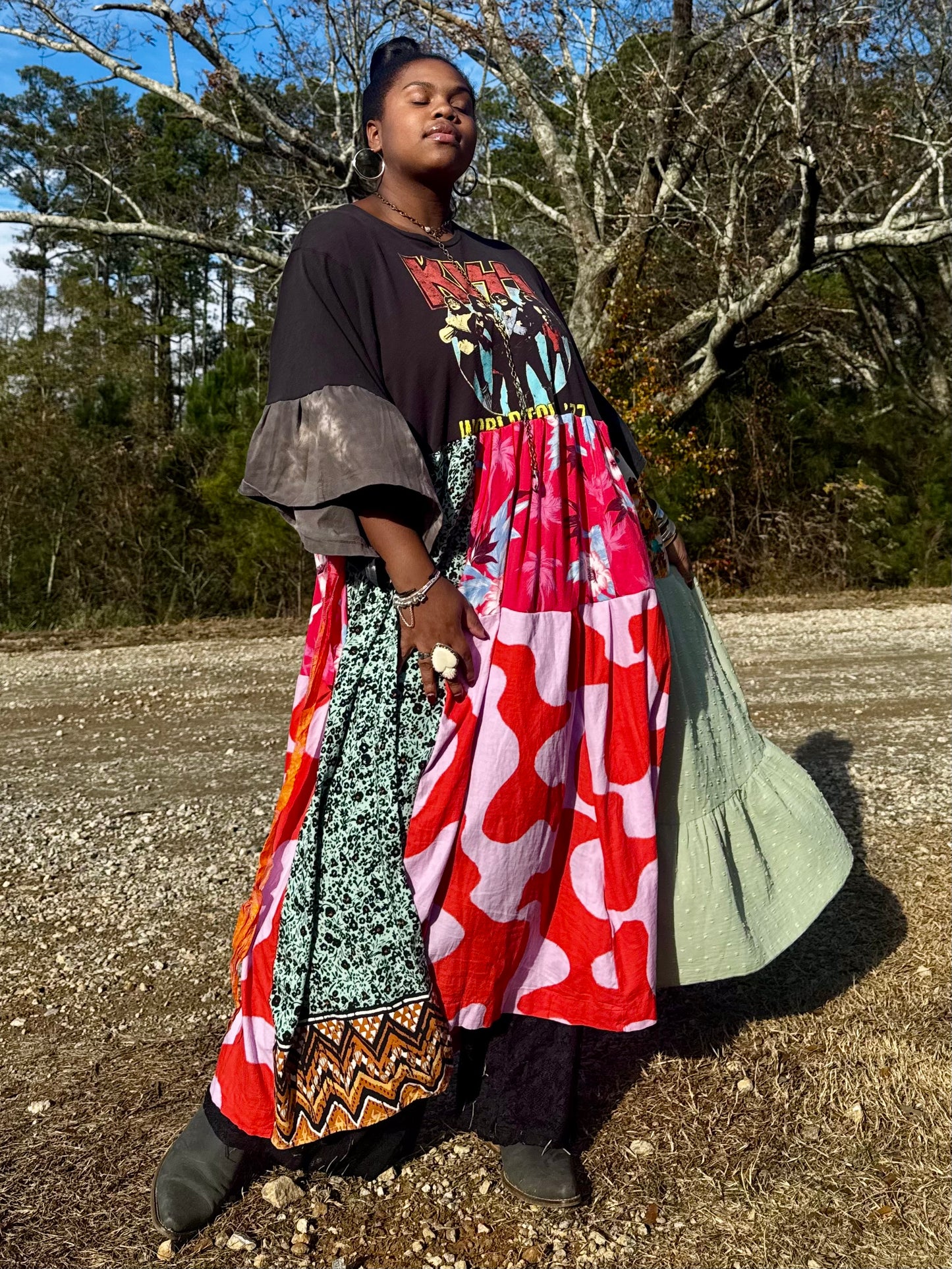 Large-3XL KISS Maxi Tee