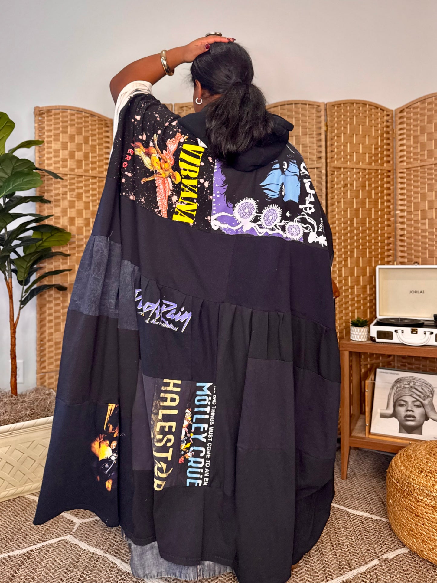 Small-3XL Nirvana/The Cure Hooded Duster