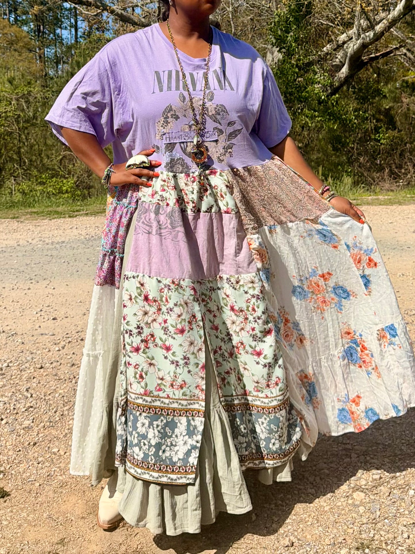 Large-3XL Nirvana Maxi Tee
