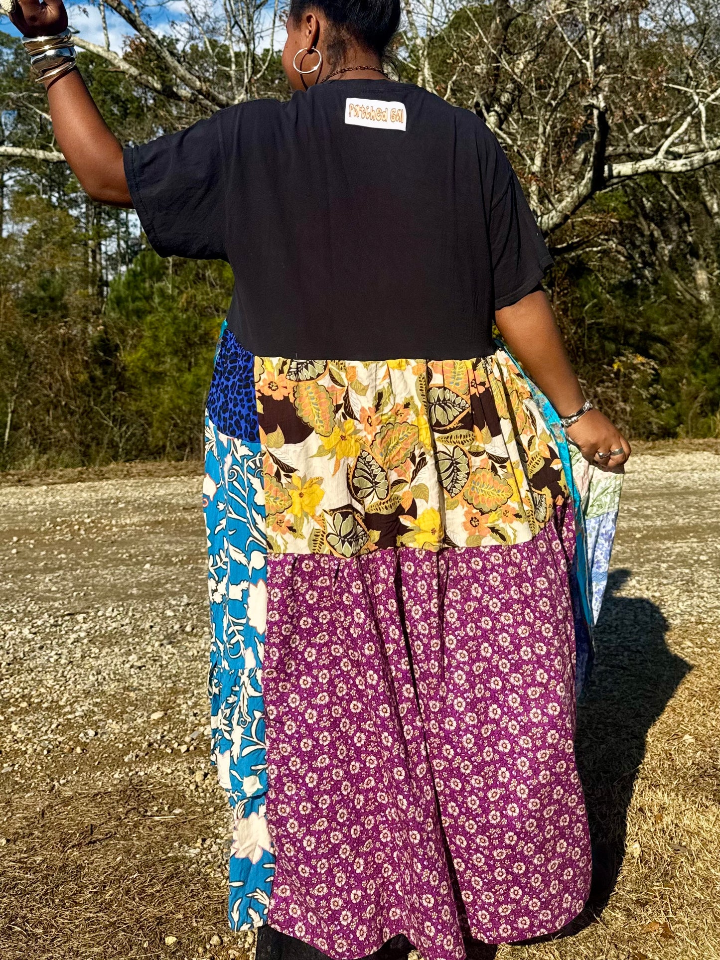 Medium-2XL Nirvana Maxi Tee