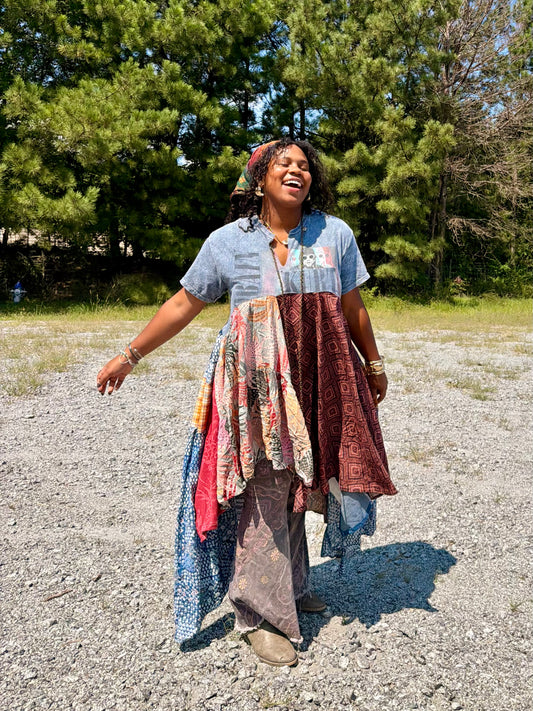 Extra Small- Large Curt Cobain High Low Swing Tee