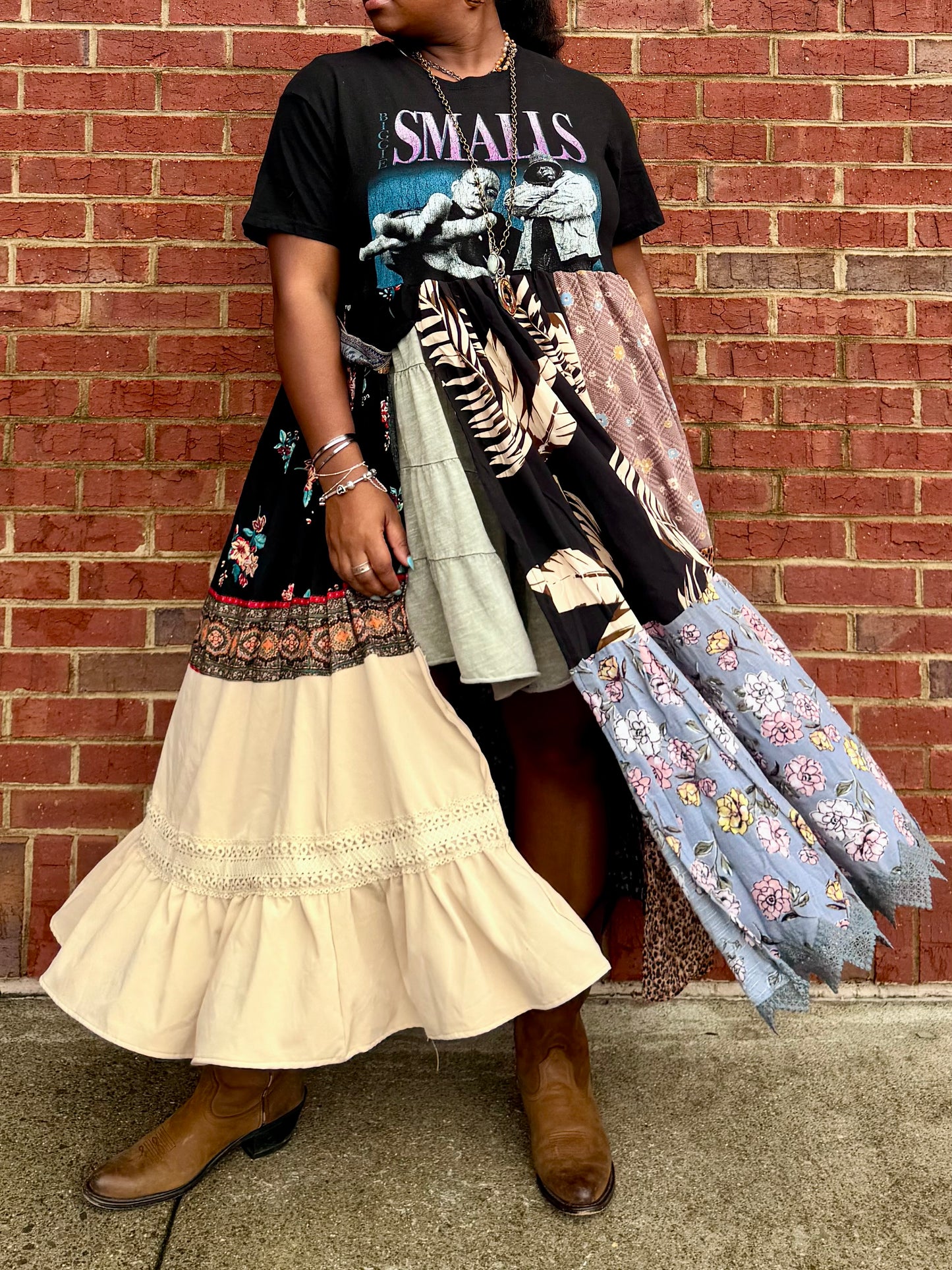 Small- Extra Large Biggie Smalls Maxi Tee
