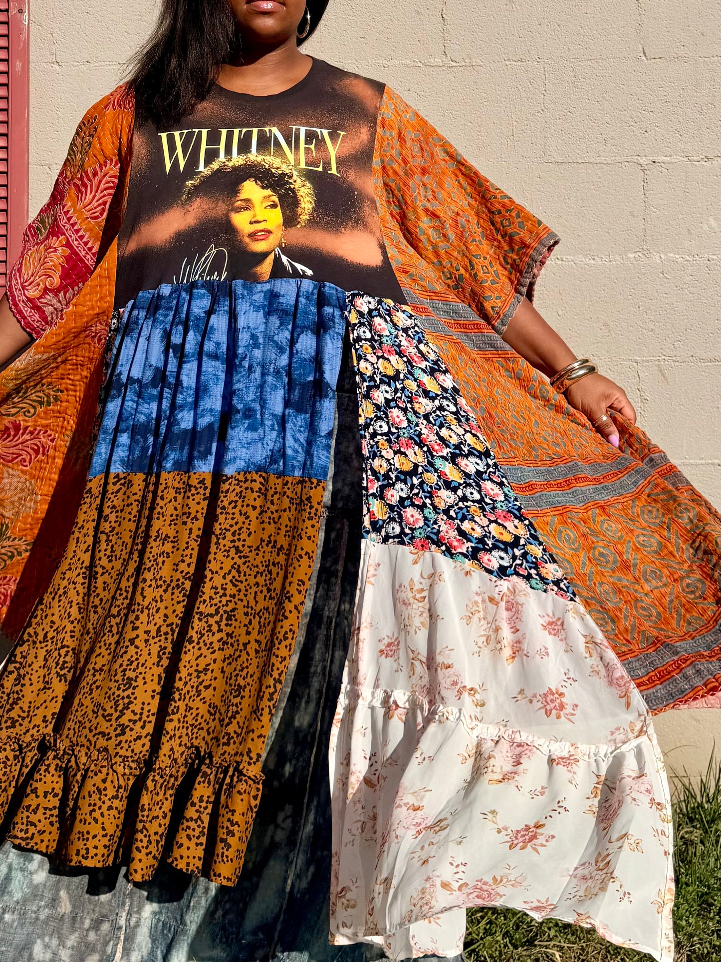 Extra Small-Extra Large Whitney Houston Kaftan Maxi Tee