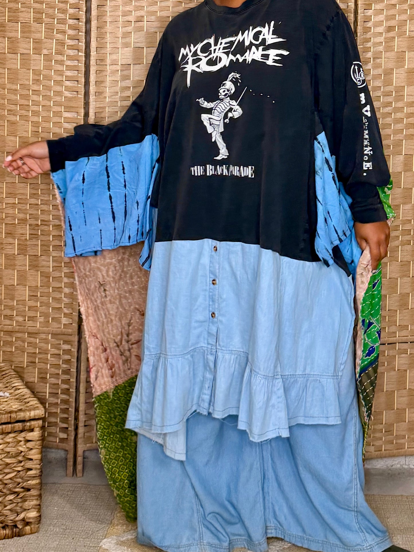 Large-4XL Chemical Romance Swing Maxi Tee