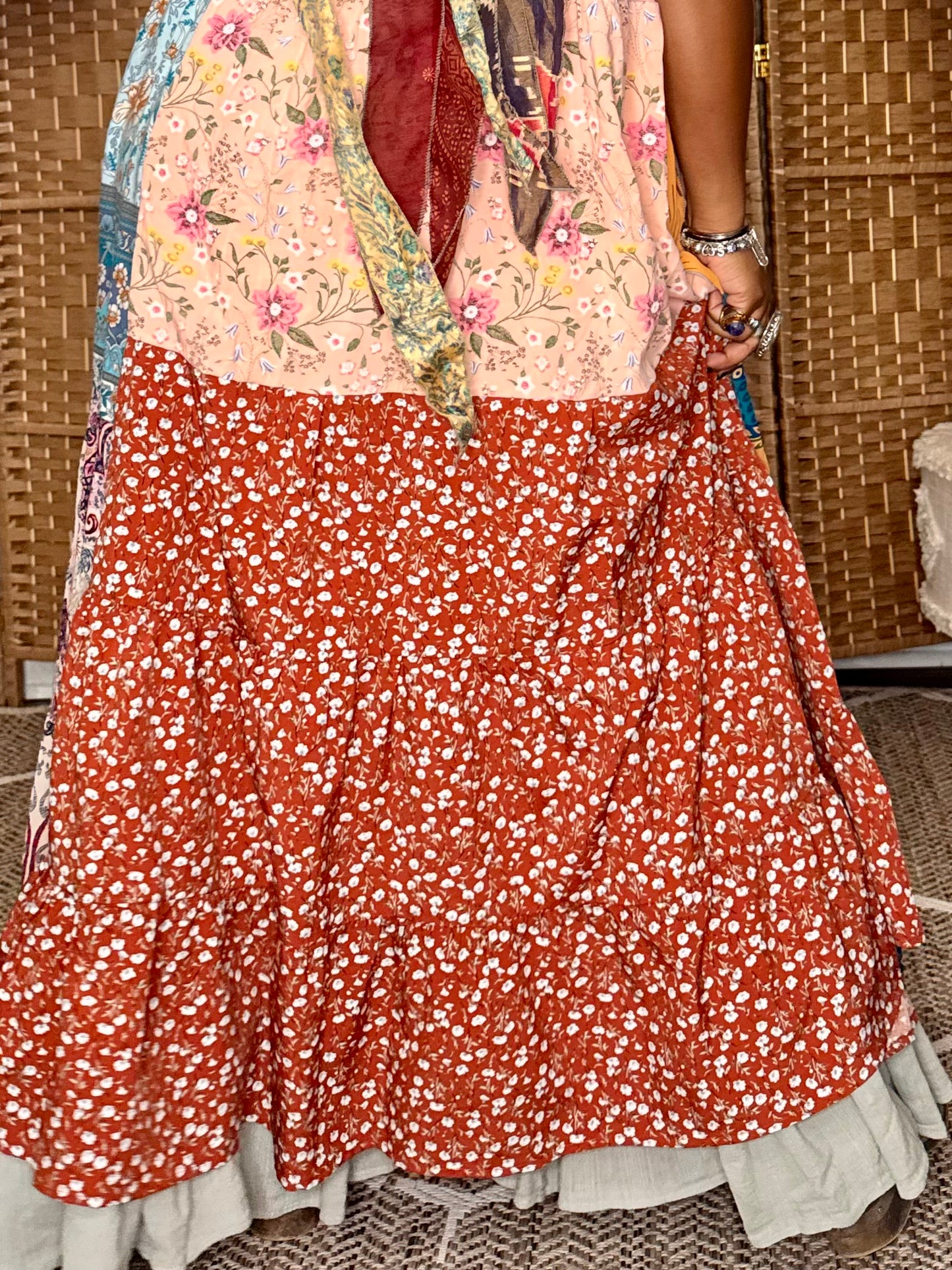 Medium-1XL Bronco Maxi Tee