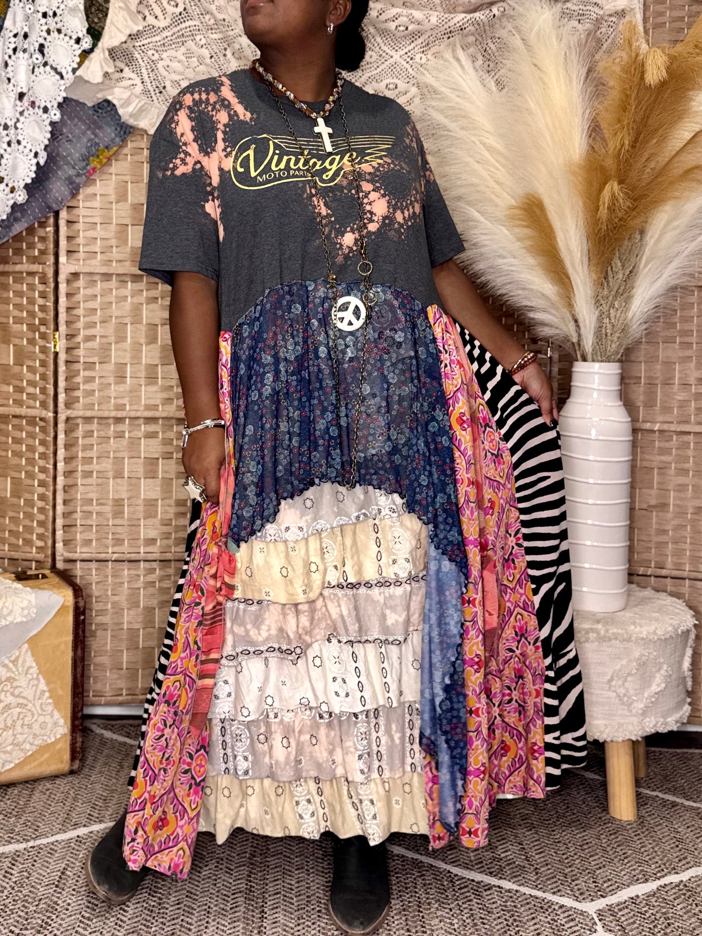 Medium-3XL Vintage Maxi Tee