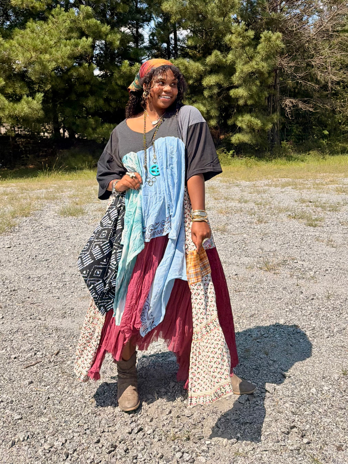 Extra Large-3XL Lumineers High Low Swing Tee