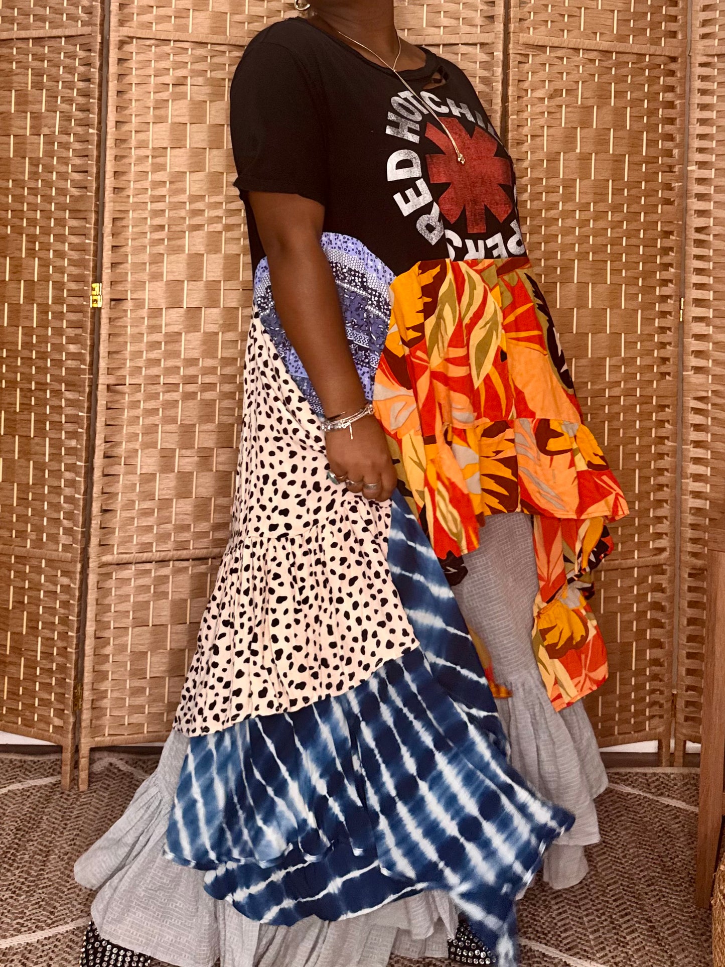 XXS-Extra Large Red Hot Chili Peppers Maxi Tee