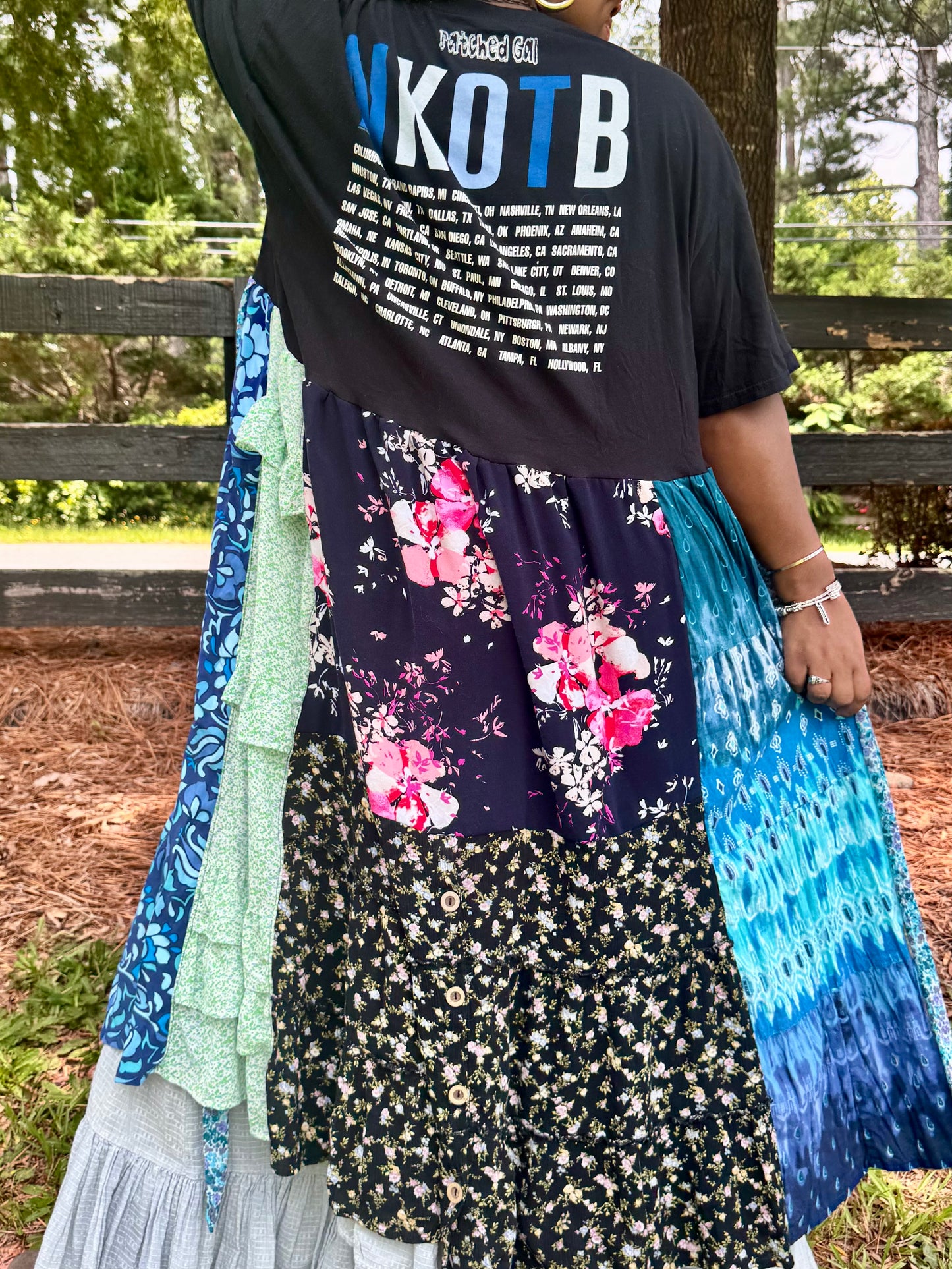 Large-3XL NKOTB Maxi Tee