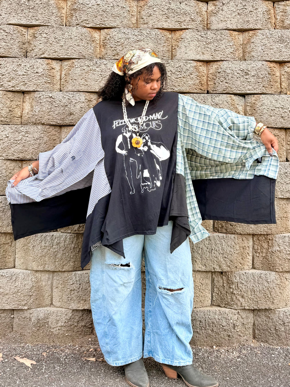 Large- 4XL Fleetwood Mac Poncho Tee